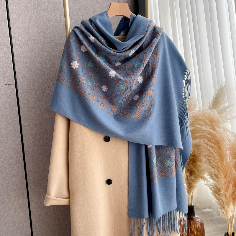 Nowy kaszmirowy szal z haftem  – Cashmere Pashmina Wrap recenzja i cena